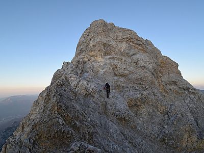 Noch ein größerer Zacken, ...