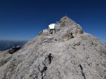 Der Blick zurück zum Gipfel und zum Münchner Haus