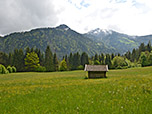 Zu Beginn der Wanderung befinden wir uns im sonnenverwöhnten Gelände