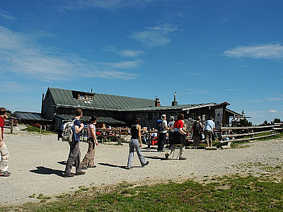 Die Steinlingalm mit der...