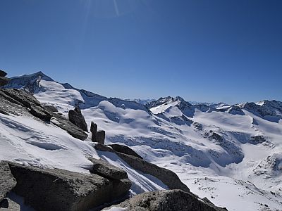Verschnaufpausen nutzen wir um die herrliche Landschaft zu bewundern