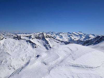 Die Hohe Fürleg links vom Großglockner
