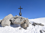 Das Gipfelkreuz des Keeskogels