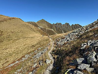 ...der an der Westseite des Kuhmessers vorbei führt