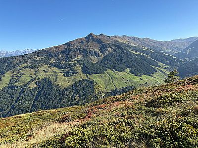 Blick hinüber zur Wetterkreuzspitze