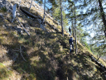 Der Hang wird zunehmend steiler