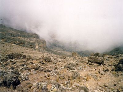 Richtung Barranco geht's bergab auf 3900 m