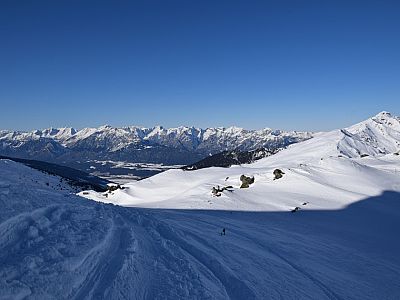 Im Nordwesten zeigt sich nun das Inntal