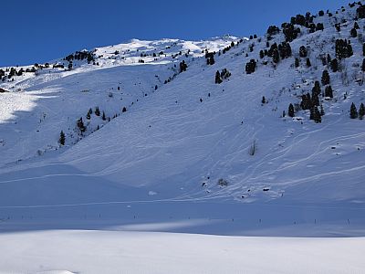 Die Spuren im Osten zeugen von Besuchern des Kraxentragers