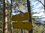 Wegweiser am Kamm