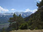 Im Süden zeigt sich das Wettersteingebirge in seiner ganzen Pracht