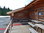 Auf der Terrasse der Kolbensattelhütte