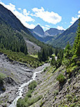Blick hinunter auf den Angerlebach