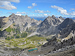 Oberer Parzinnsee mit Schlenkerspitze und Dremelspitze