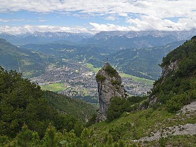 Die kleine Felsnadel ist den Kletterern vorbehalten...