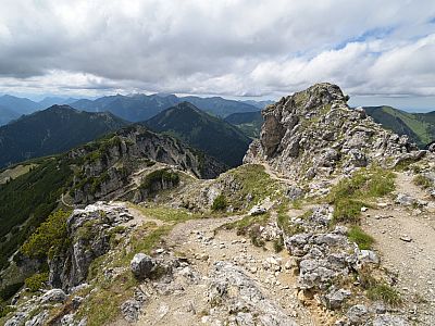 ... dann machen wir uns nach Westen an den Abstieg
