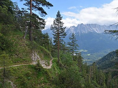 Wunderschön zeigt sich der Große Waxenstein