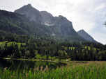 Blick vom Ferchensee zur Wettersteinspitze