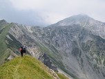 Endlich wird auch die Sicht auf die Krapfenkarspitze frei