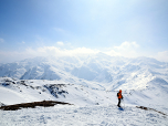 Der Rastkogel glänzt im Südwesten in der Sonne