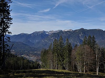 Der Hohe Ziegspitz, der Hirschbichel und der Kramerspitz