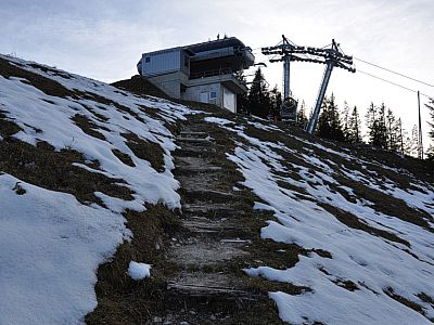 ... kündigt die Gipfelstation des KandaharExpress den nahen Gipfel an. 