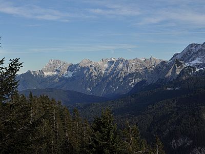 Das Wettersteingebirge mit der Oberen Wettersteinspitze
