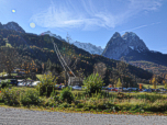 Die Talstation der Alpspitzbahn vor dem Waxenstein