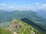 Blick zurück über die letzten Meter des Gamsbocksteigs