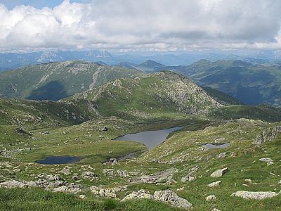 Für den Abstieg keheren wir zurück...