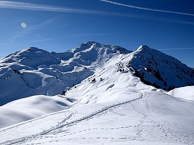 Weiter links das Sonntagsköpfl, der Gilfert und der Große Gamsstein