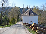 ...und passieren die Kalvarienbergkapelle