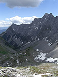 Unten die Lamsenjochhütte