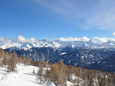 Rechts in der Kette der Wolfendorn 2774 m