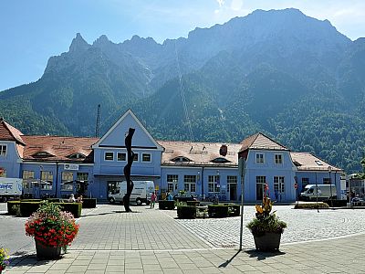 Ausgangspunkt ist der Bahnhof in Mittenwald