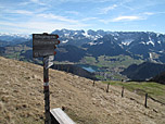 Walchsee mit Kaisergebirge