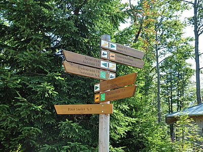 Alle Wege sind sehr gut beschildert.