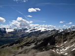 Frei dagegen ist der Blick zur Zufallspitze und zum Monte Cevedale