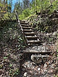 Nach einer Treppe...