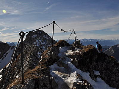 erreichen wir wieder den Grat.
