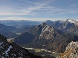 Ständiger Begleiter ist die Aussicht auf die Große Arnspitze