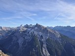 Noch mal ein Blick zur Pleisenspitze, ....