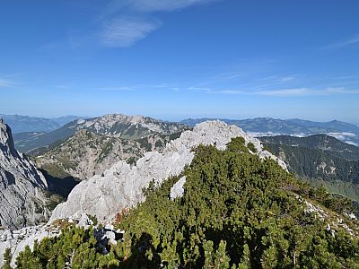 Das Gipfelkreuz kommt in Sichtweite