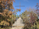 Das Gipfelkreuz des Monte Cas