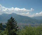 Trient vor dem Monte Bondone