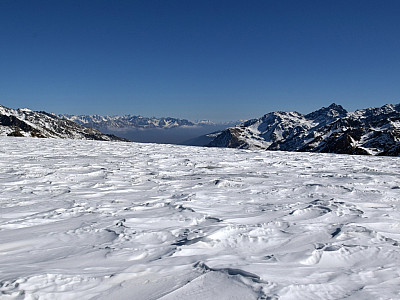 Rechts die Zufrittspitze Bild