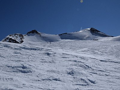 Die Gipfel der Zufallspitze und des Monte Cevedale liegen direkt vor uns