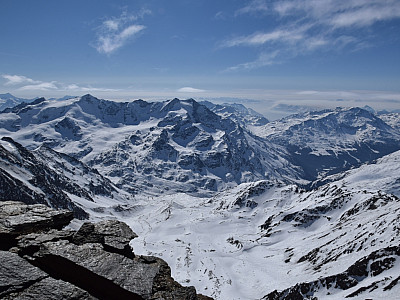 Wunderschön der Ausblick auf das Gipfelmeer im Südwesten