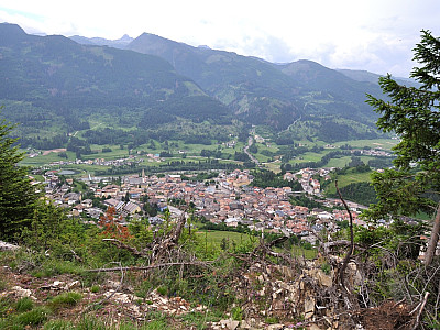 ... und folgen diesem zurück nach Tesero 