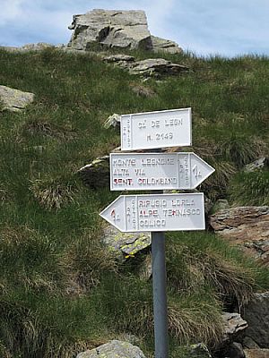 Wegweiser an der Ca' da Legn